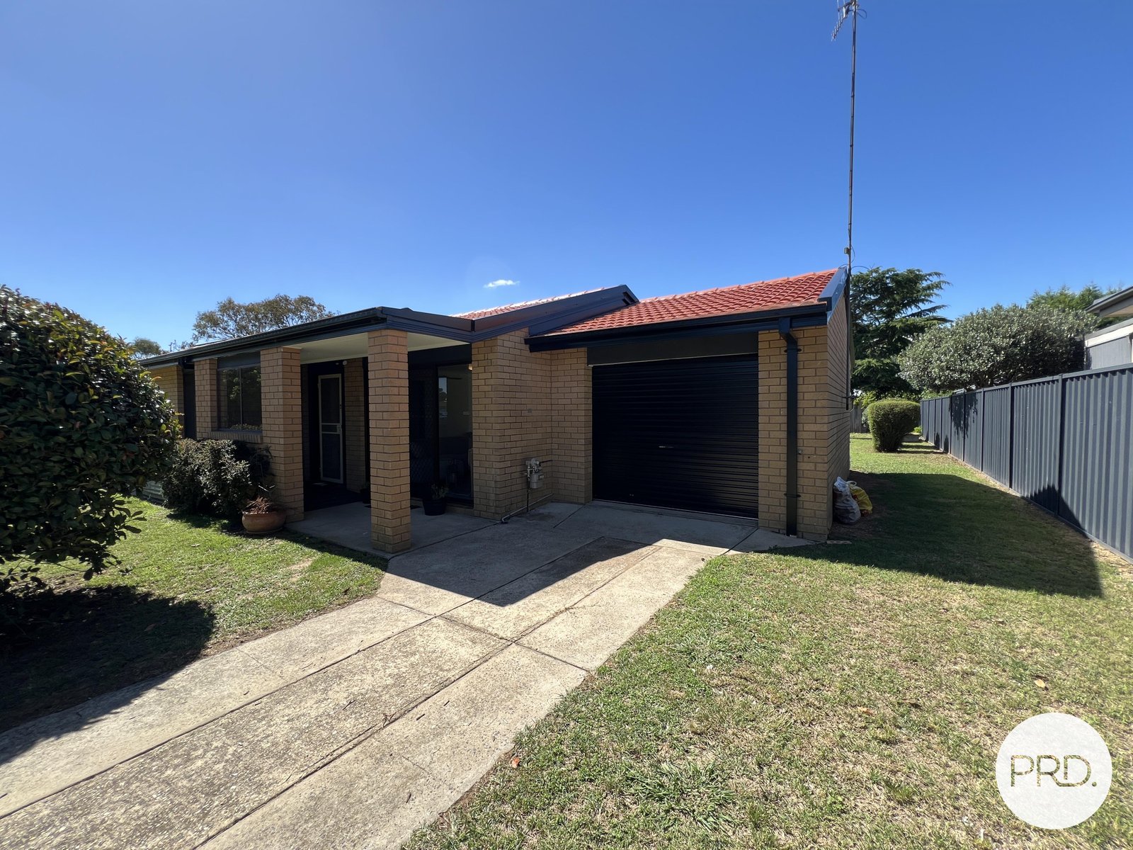 4 Mathews Place BUNGENDORE 13