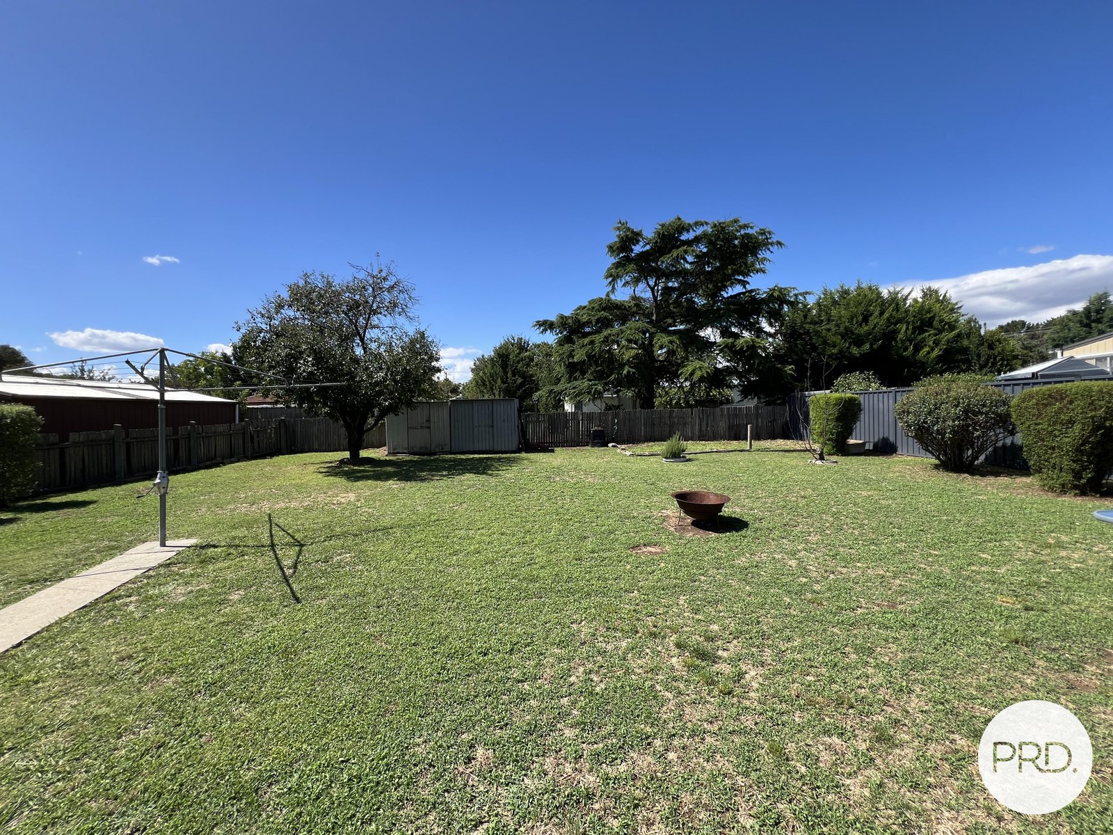 4 Mathews Place BUNGENDORE 15