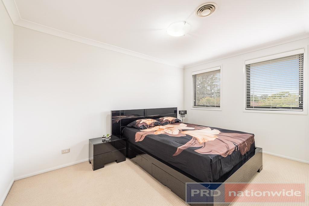4 Matthews Avenue EAST HILLS 7