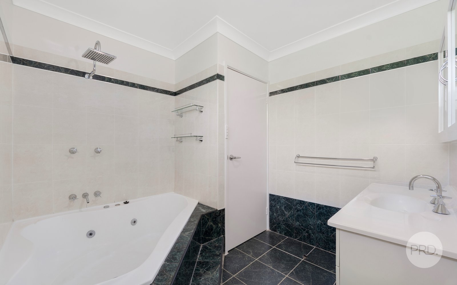 4 Maunder Place WARRAGAMBA 10