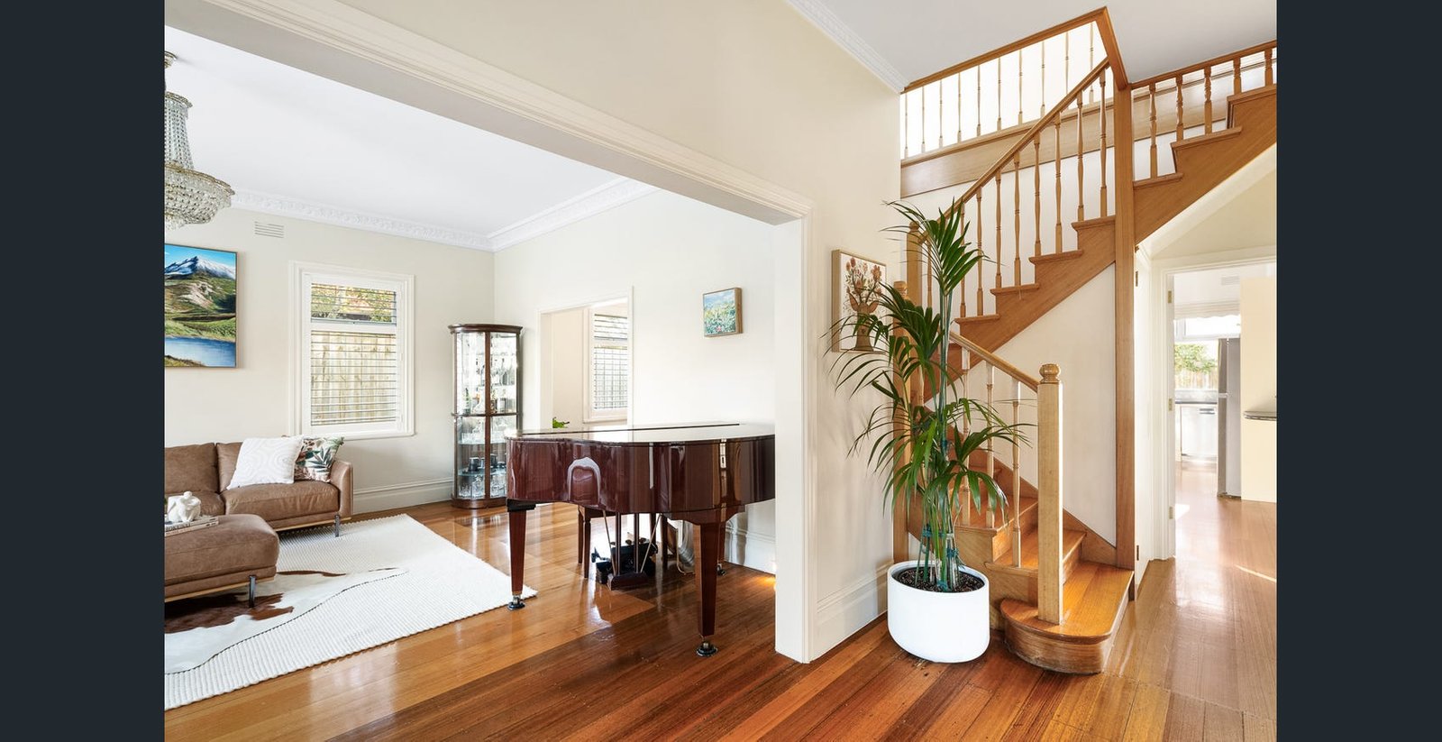 Gallery: 4 Mayrose Crescent