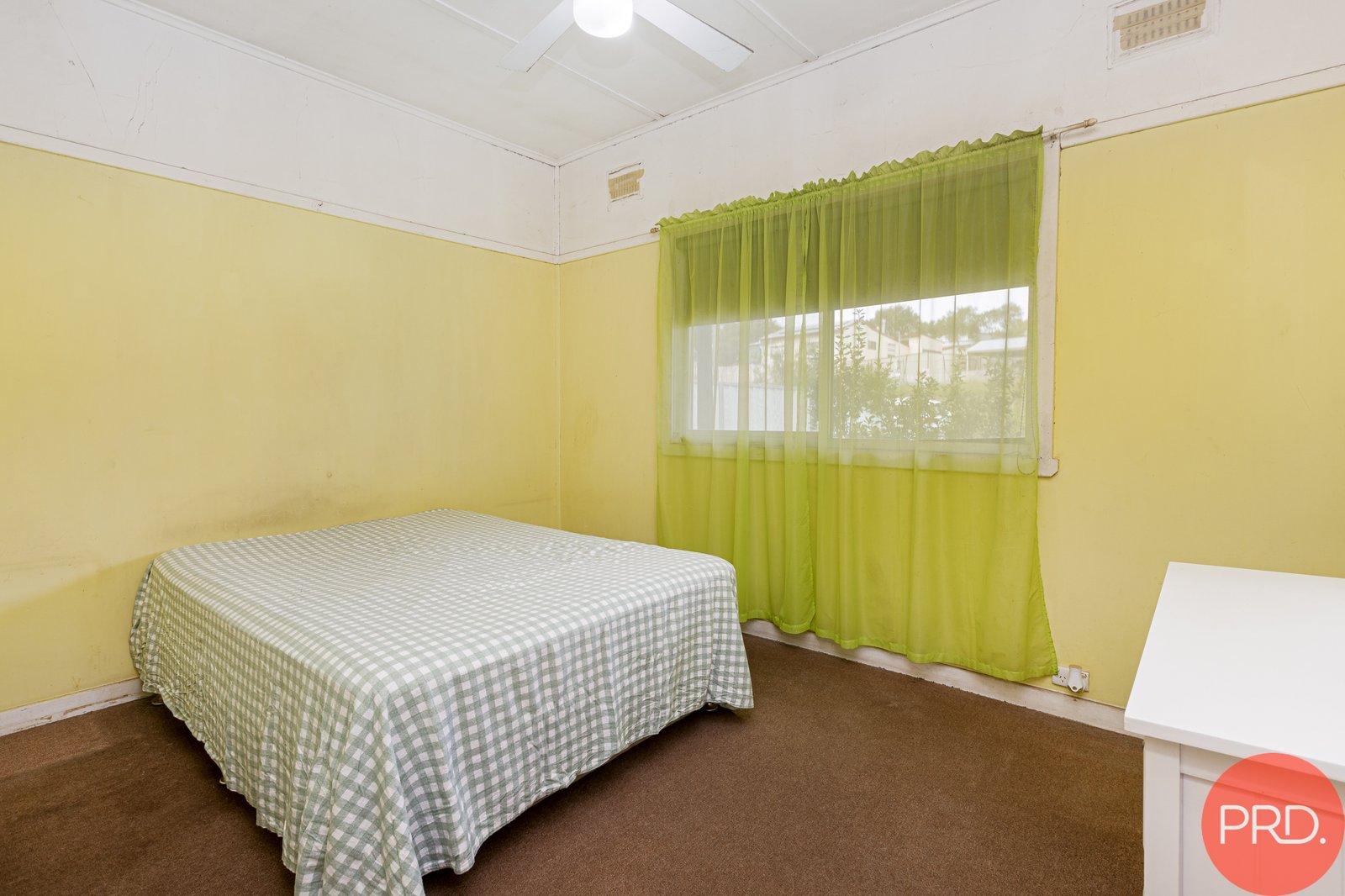 4 McArthur Street TELARAH 7