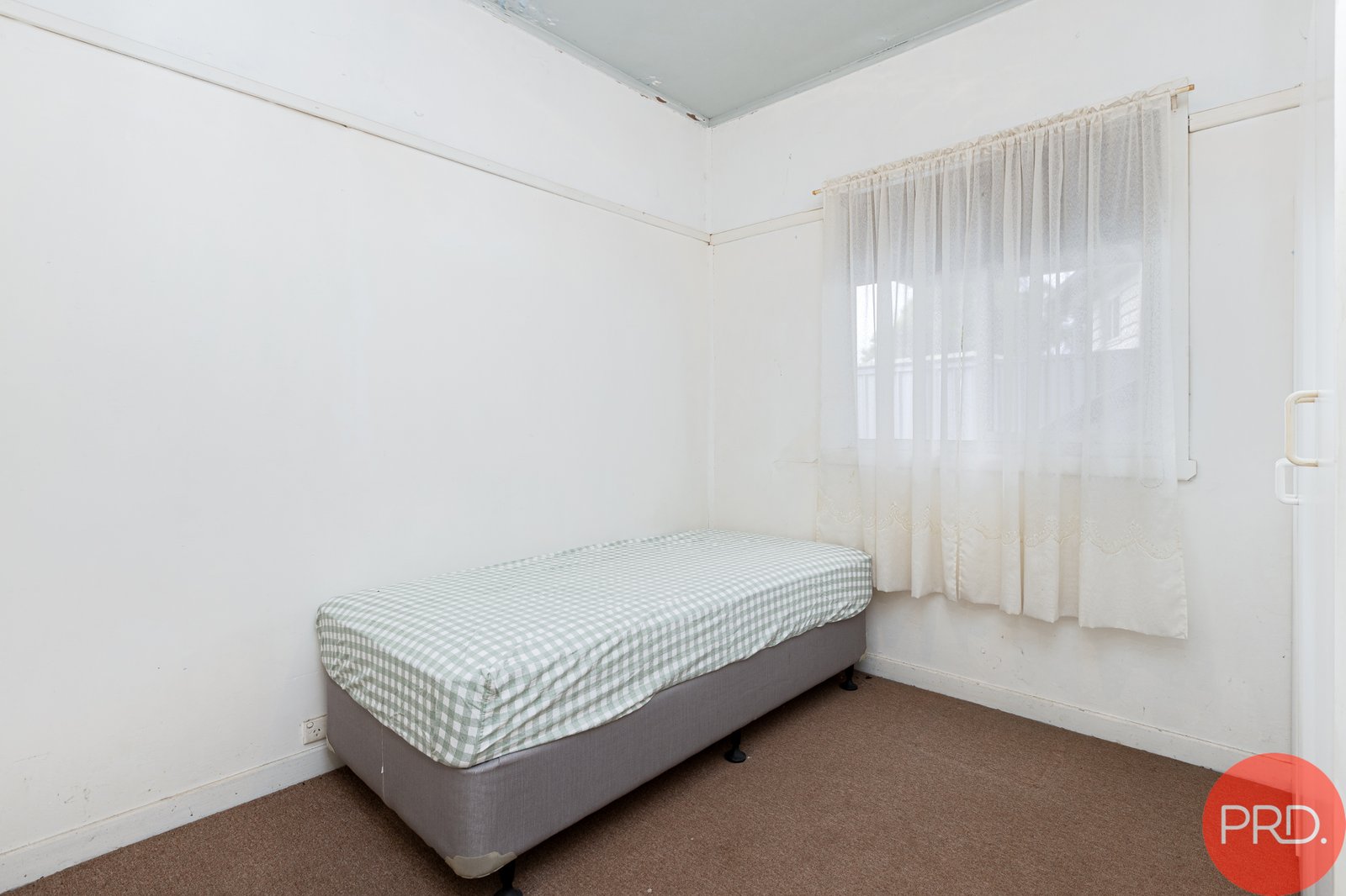 4 McArthur Street TELARAH 8