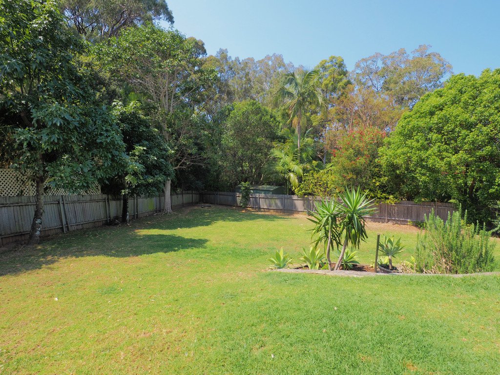 4 Meadowlands Crescent COFFS HARBOUR 16