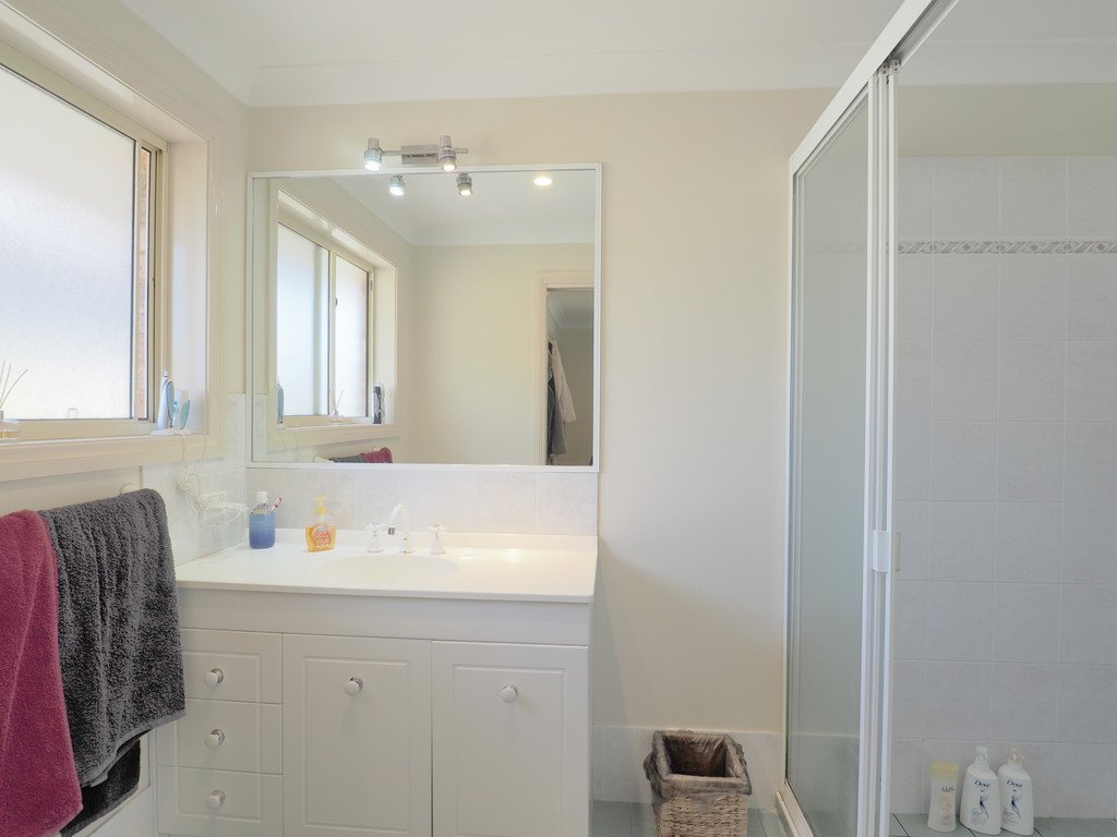 4 Meadowlands Crescent COFFS HARBOUR 11