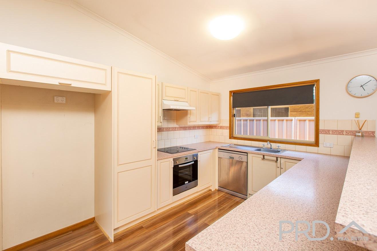 4 Melrose Drive MILDURA 5