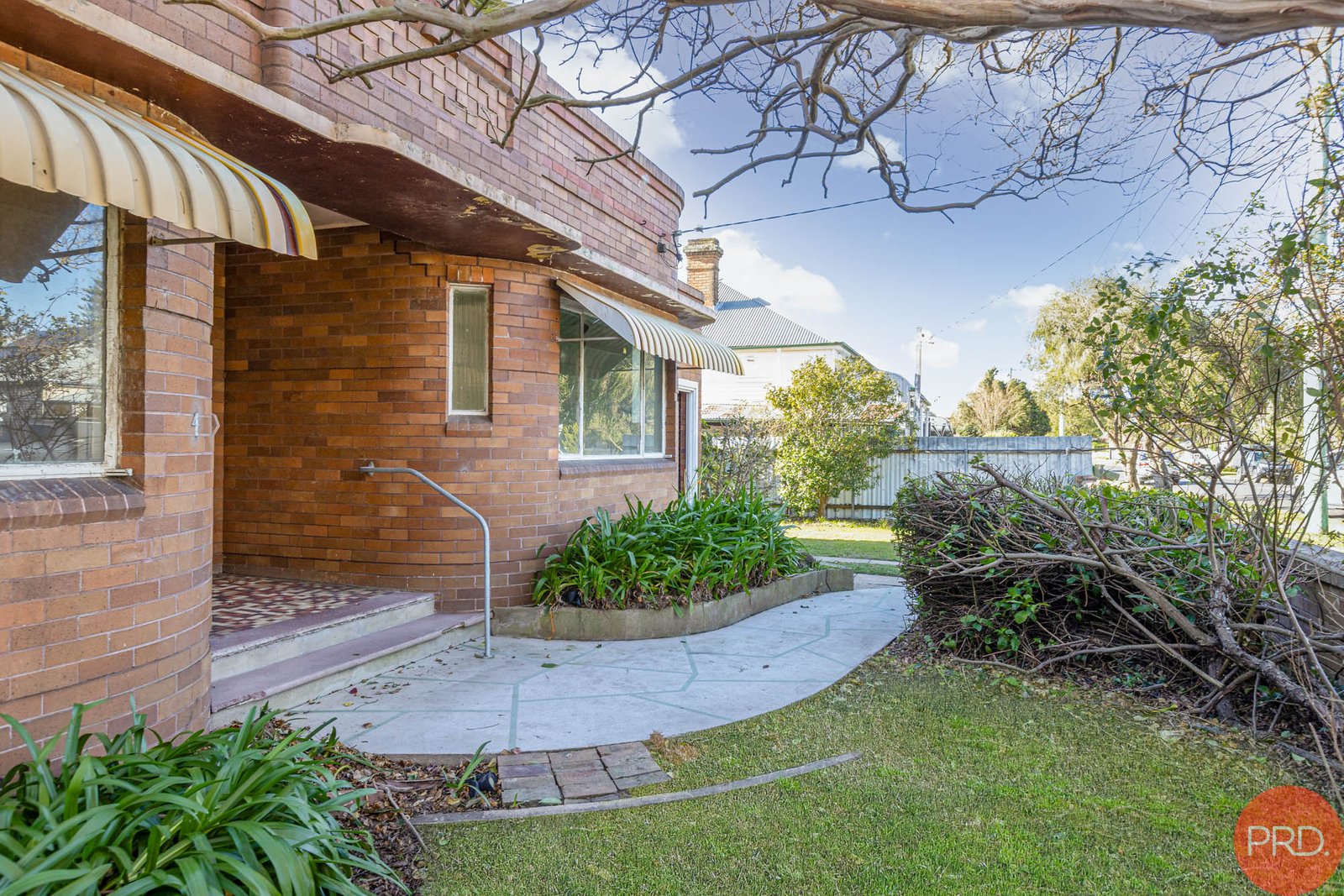 4 Melrose Street LORN 12