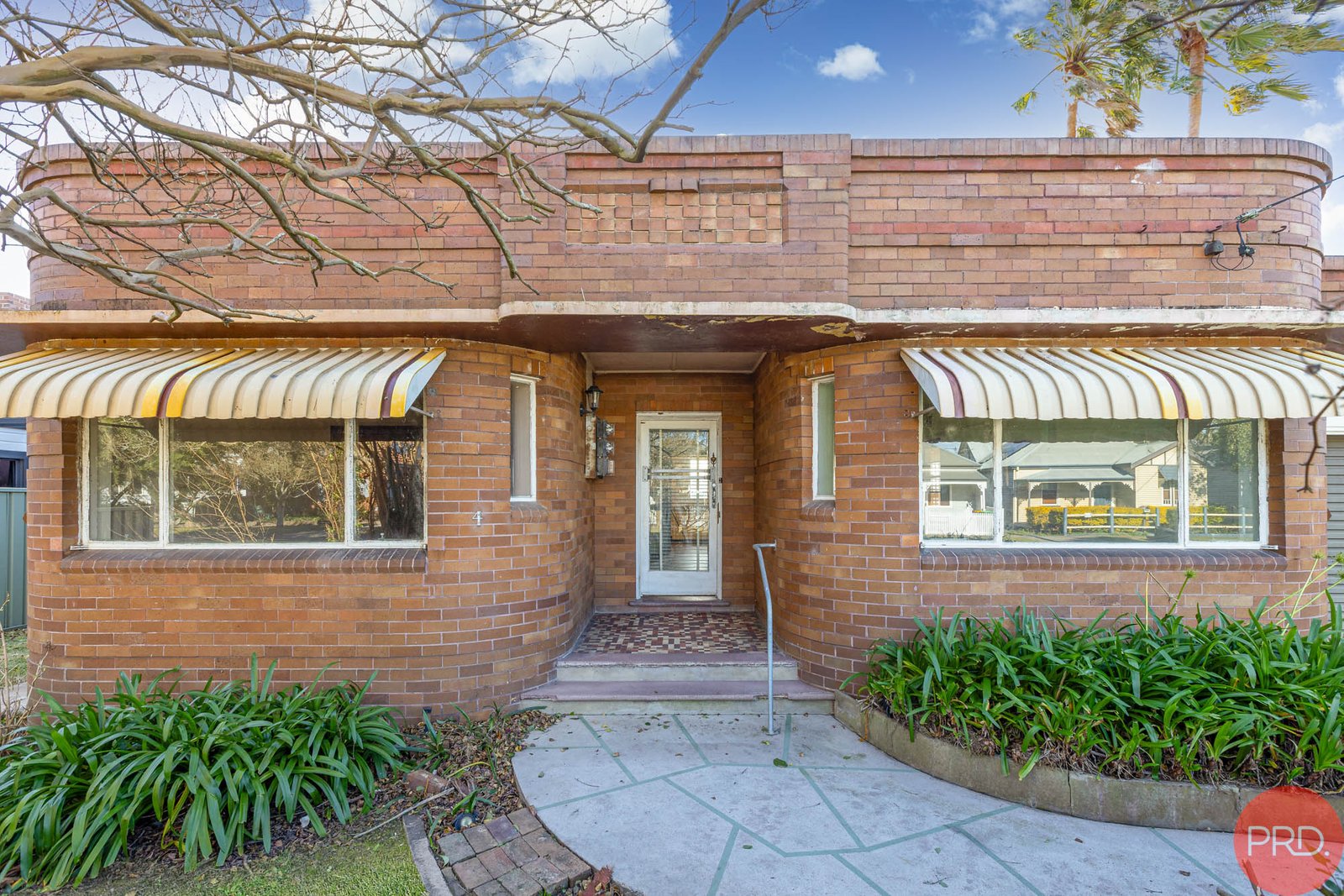 4 Melrose Street LORN 19