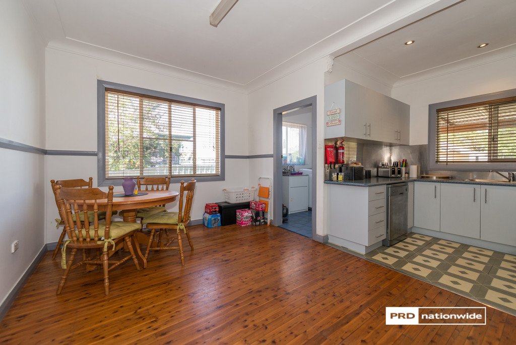 4 Melrose Street TAMWORTH 15