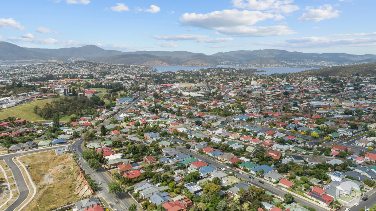 4 Meredith Street NEW TOWN 7