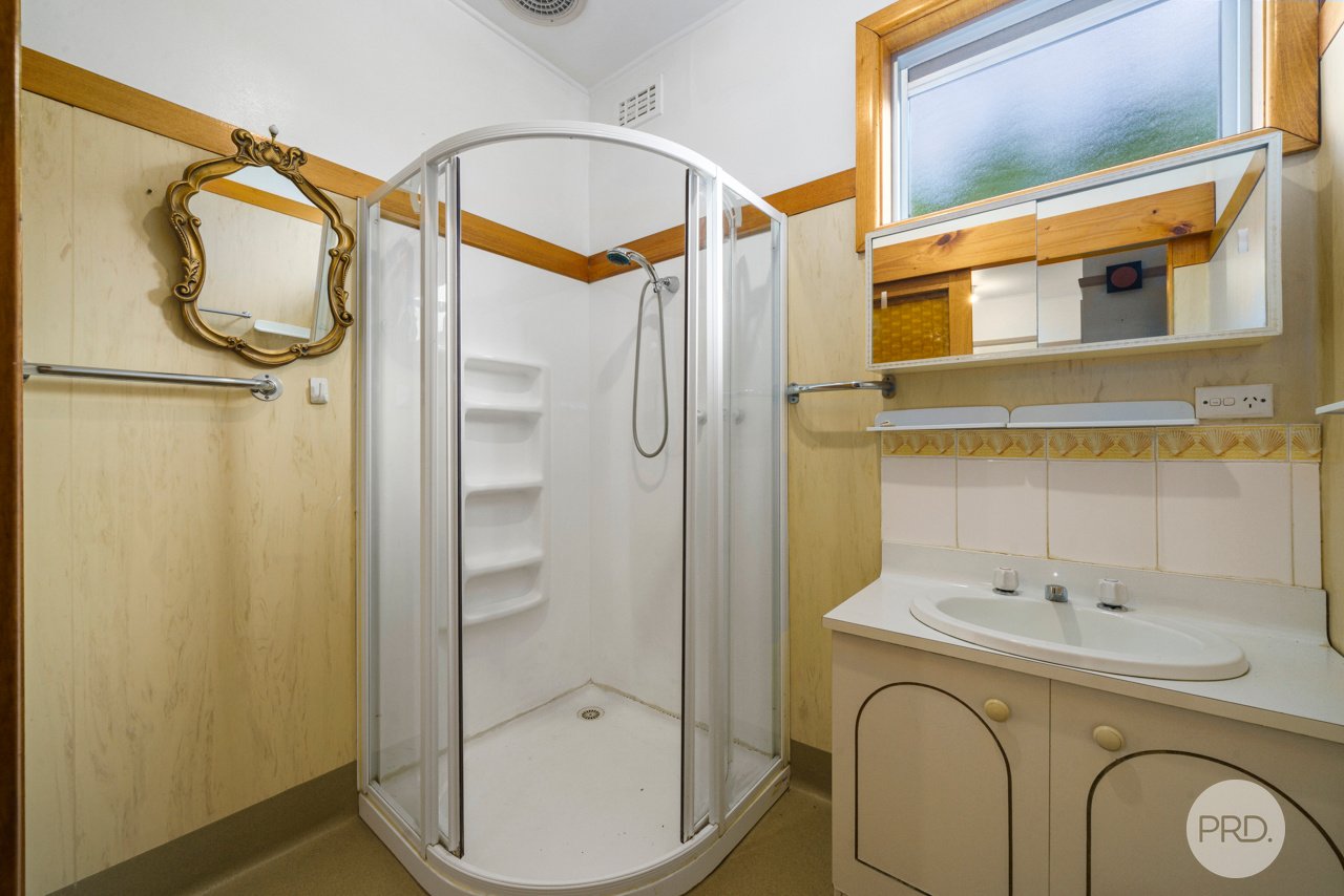 4 Meredith Street NEW TOWN 12