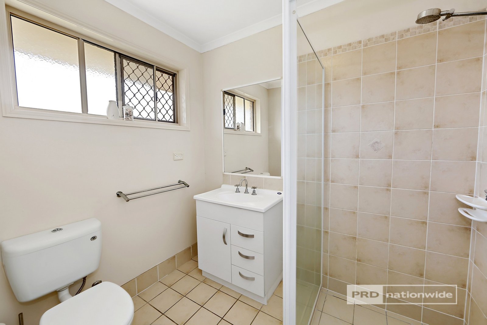 4 Merrilyn Court URANGAN 23