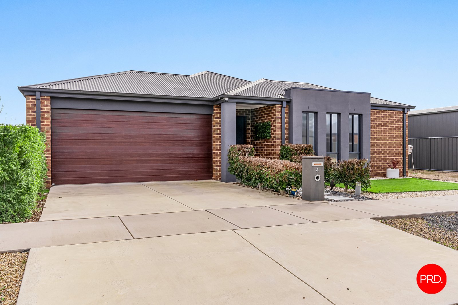 4 Merrion Street MARONG 2