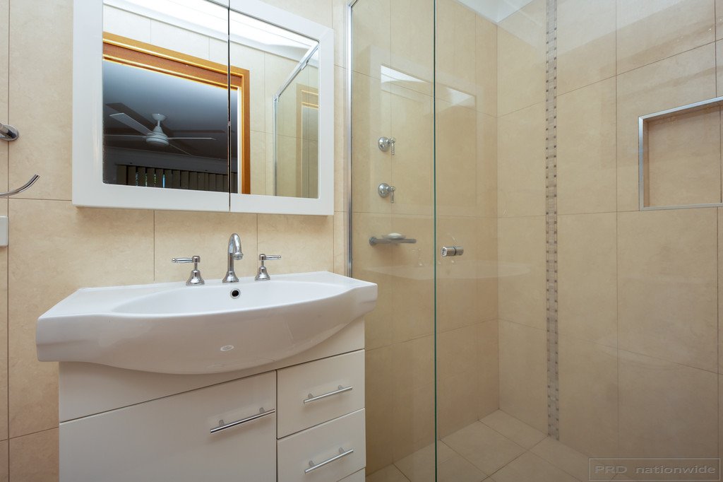 4 Midway Close ASHTONFIELD 11