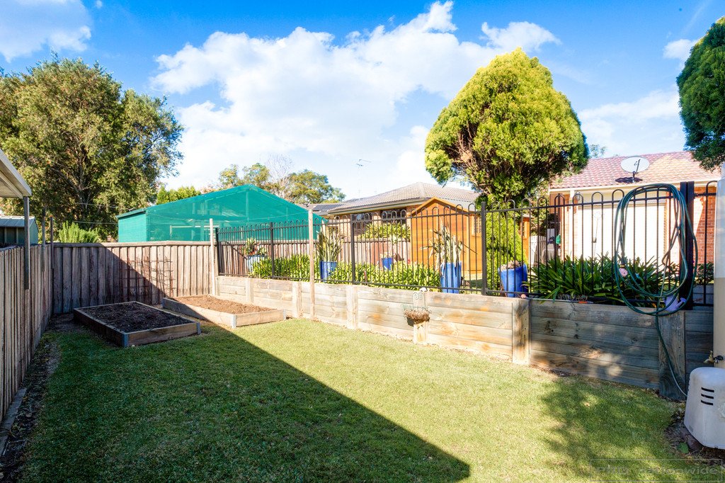 4 Midway Close ASHTONFIELD 20