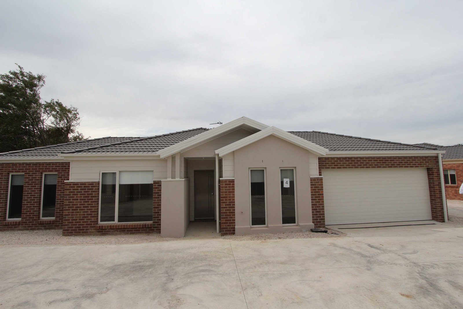 4 Millicent Place BALLARAT EAST 1