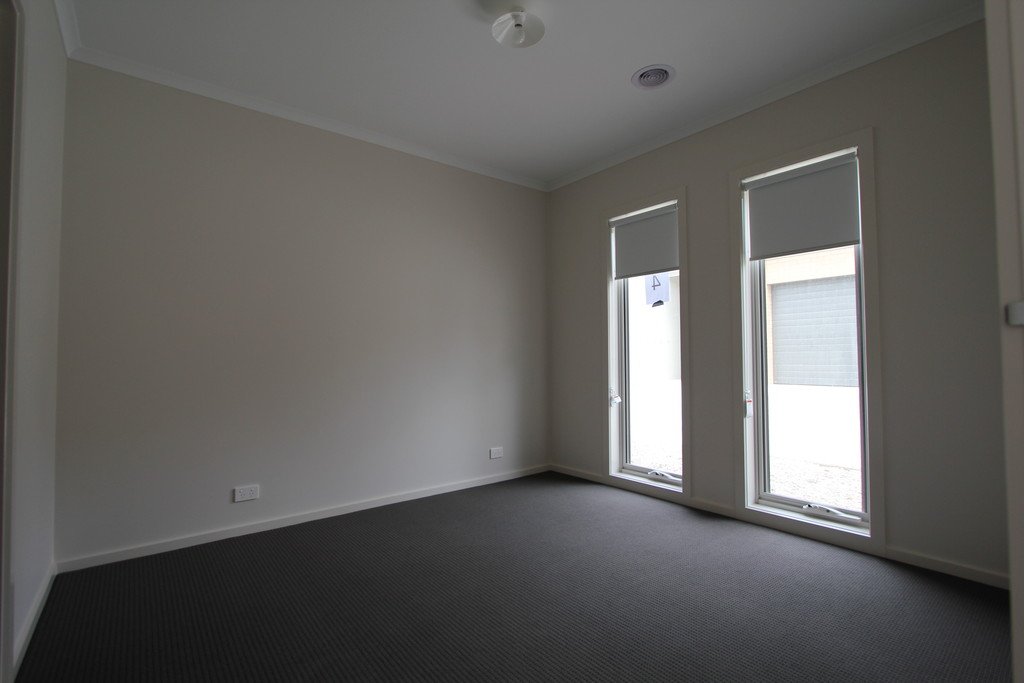 4 Millicent Place BALLARAT EAST 2