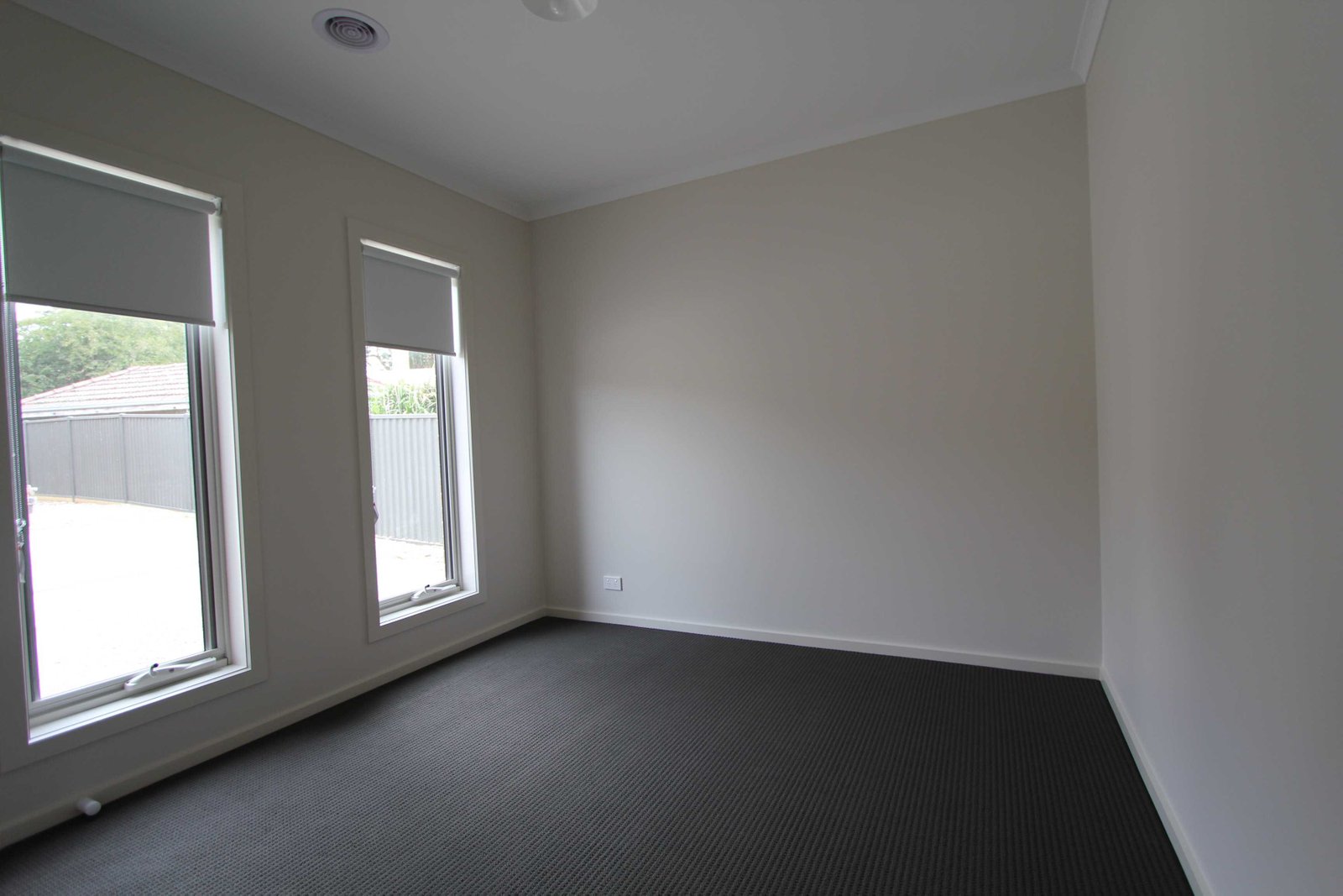 4 Millicent Place BALLARAT EAST 8