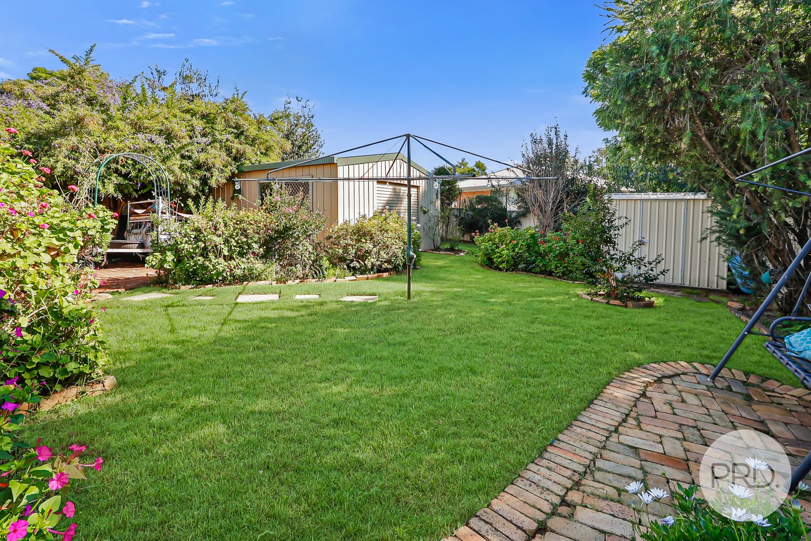 4 Mills Street TAMWORTH 11