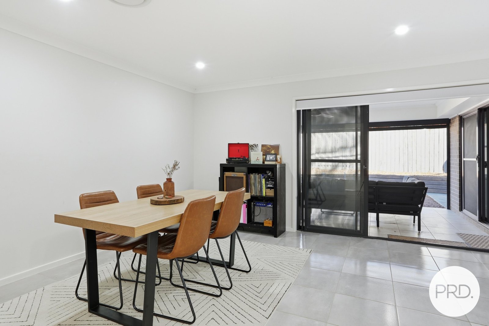 4 Mittagong Street TULLIMBAR 6