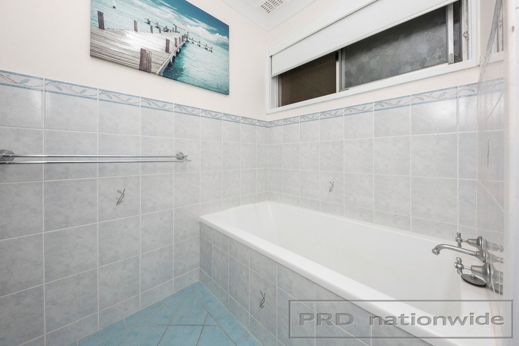 4 Molucca Close ASHTONFIELD 10