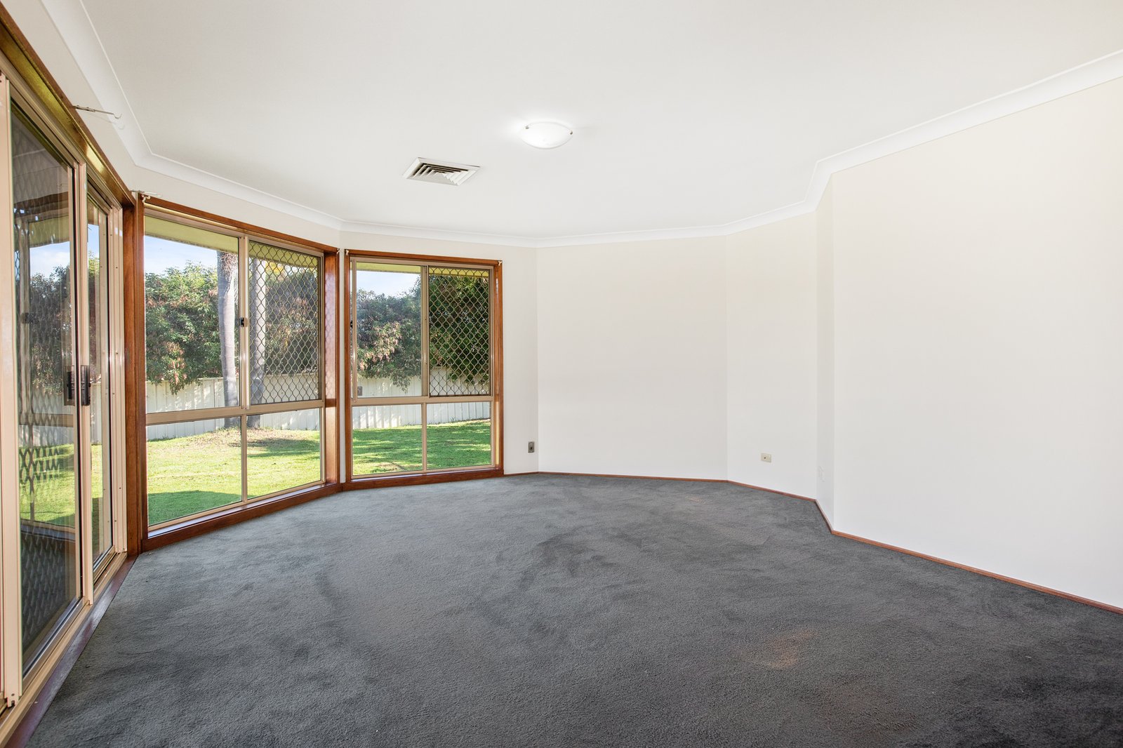 4 Moorea Close ASHTONFIELD 4