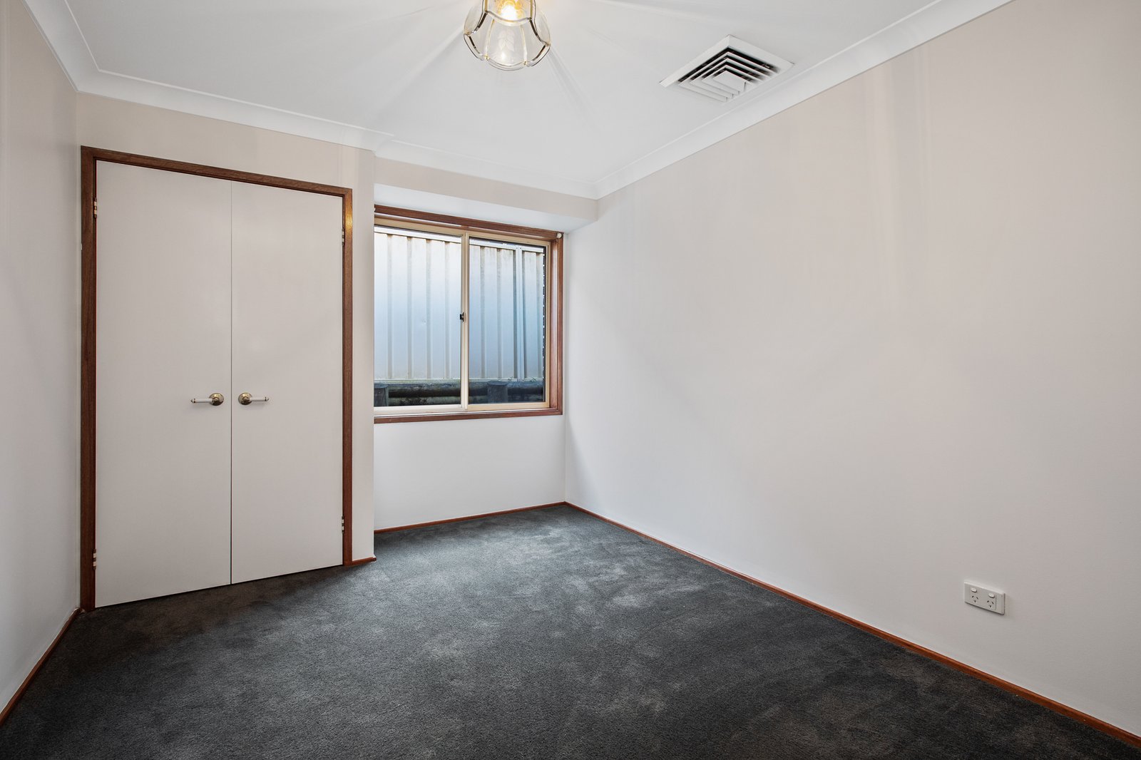 4 Moorea Close ASHTONFIELD 13