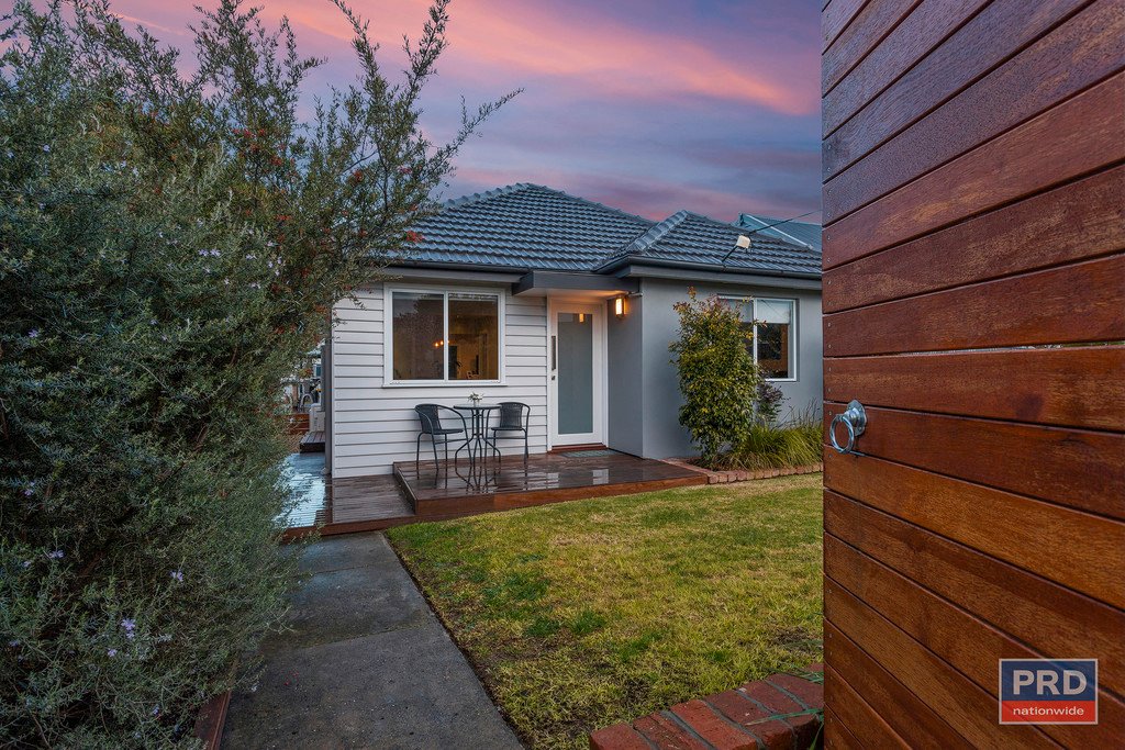 4 Moray Crescent NORTH BENDIGO 1