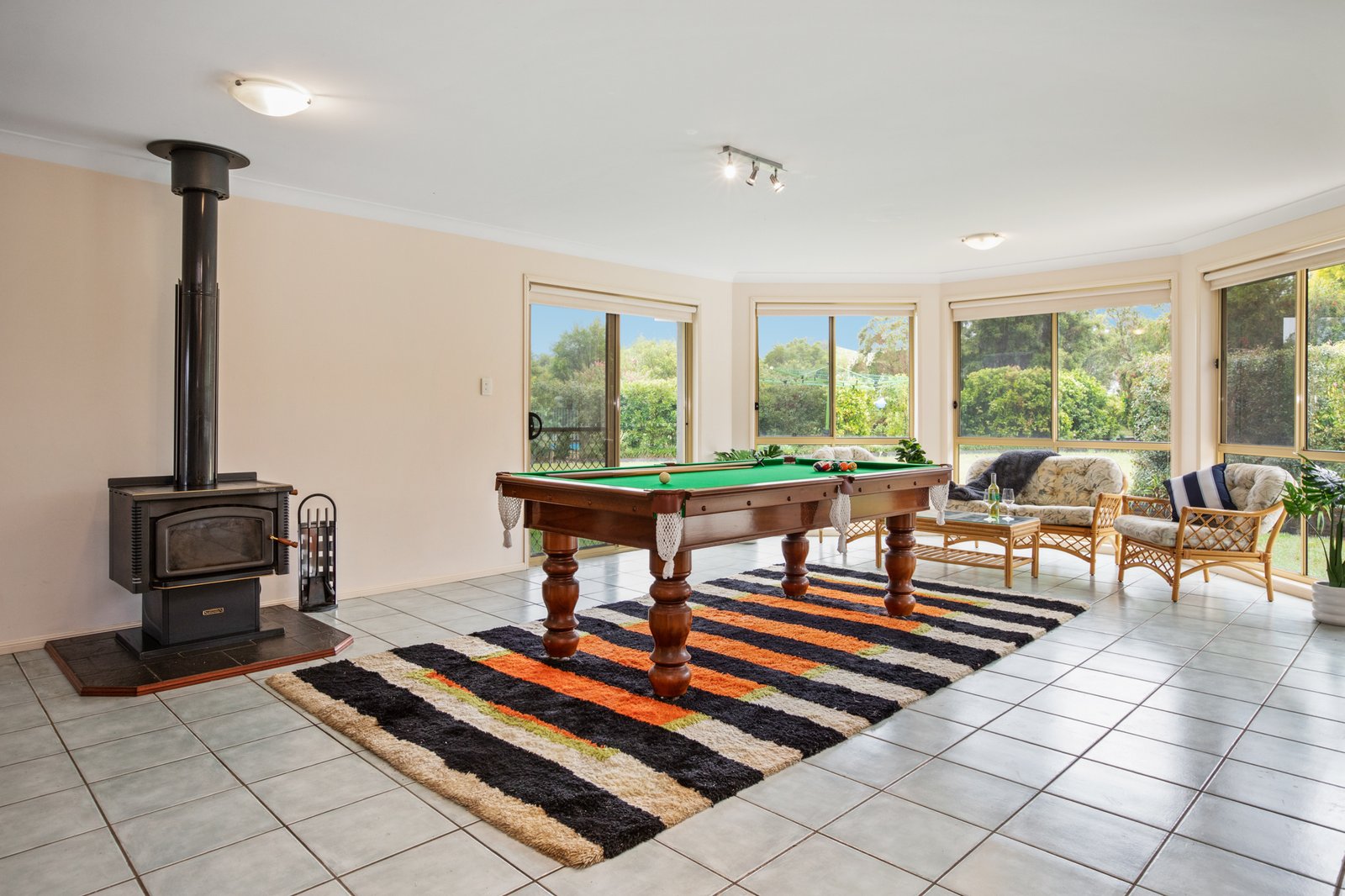 4 Morpeth Views WALLALONG 4