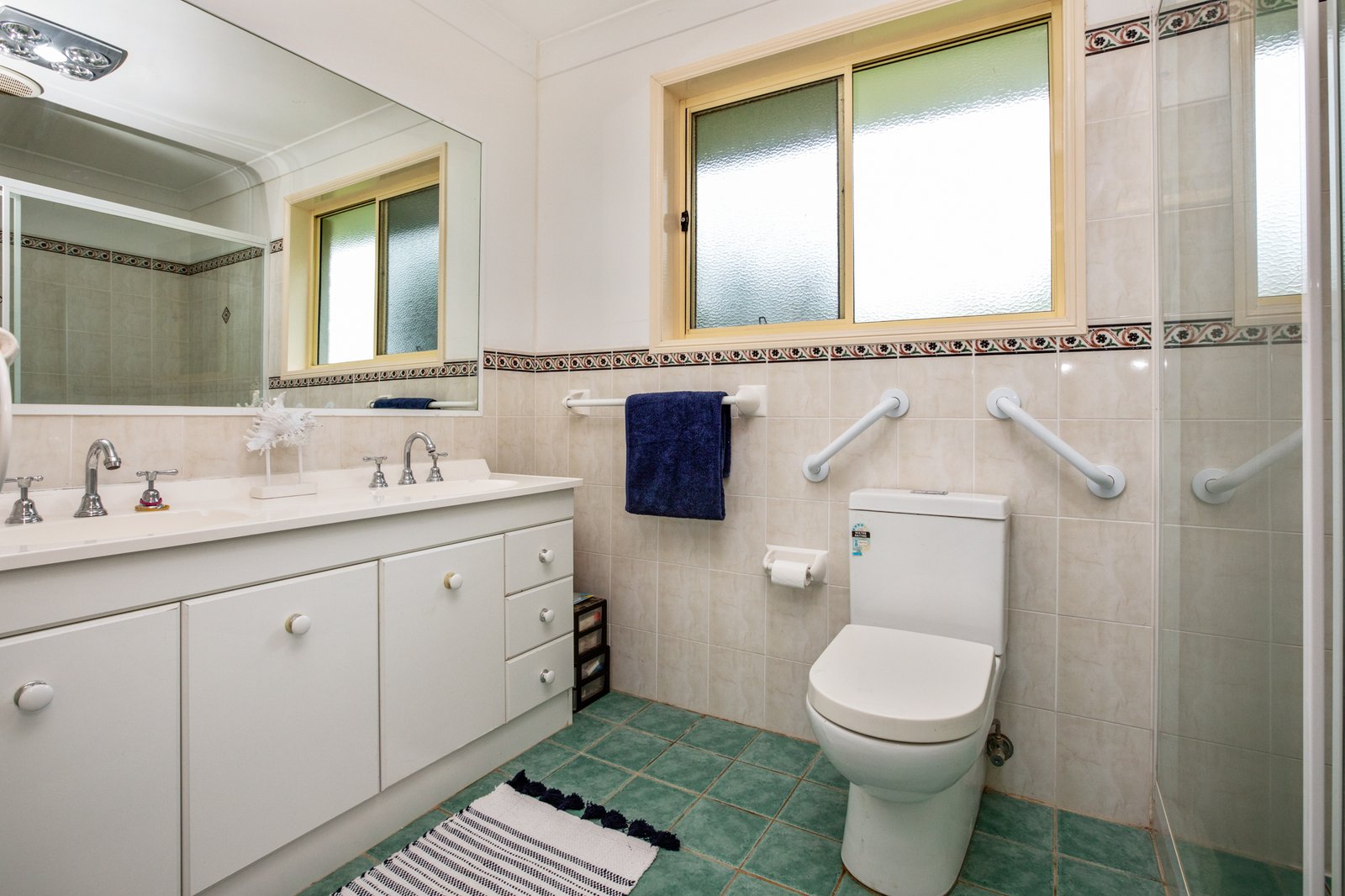 4 Morpeth Views WALLALONG 13