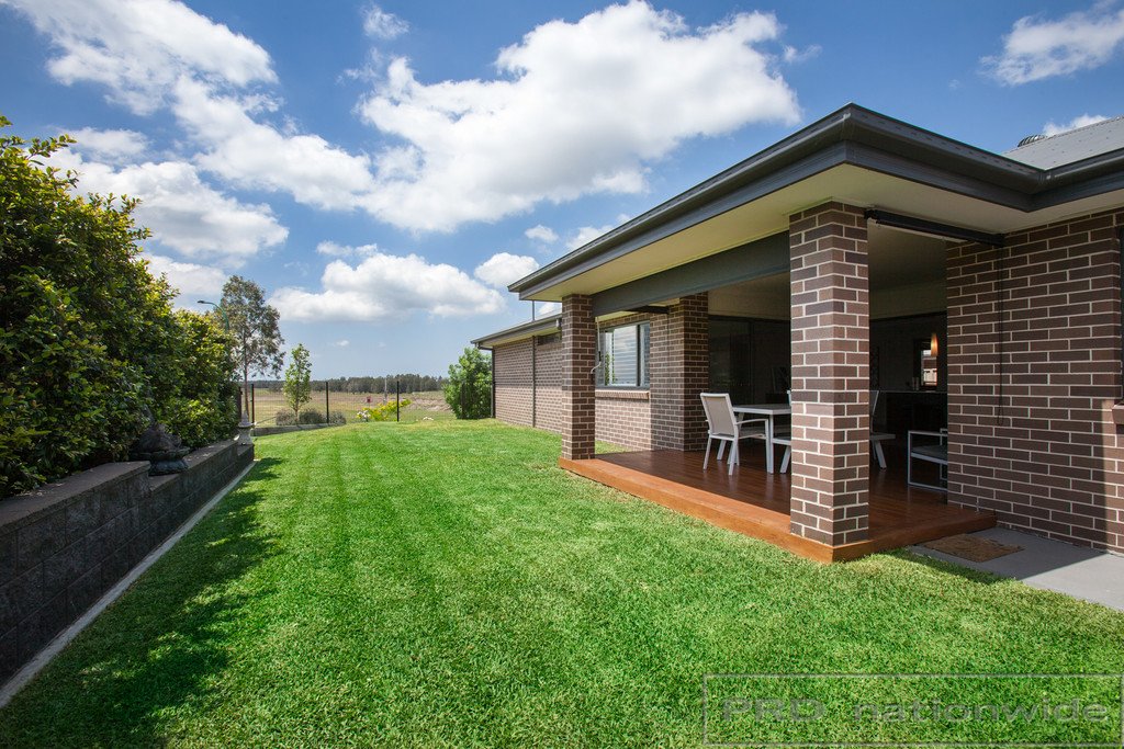 4 Morriway Close THORNTON 15