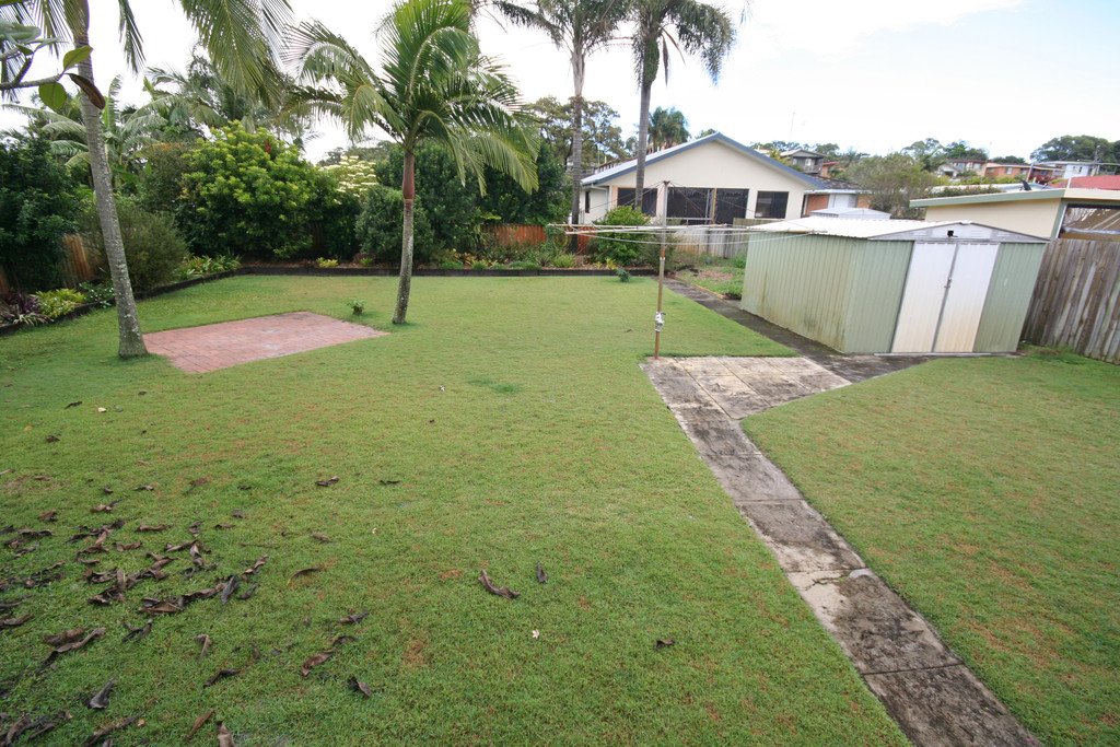 4 Morshead Street TUGUN 1