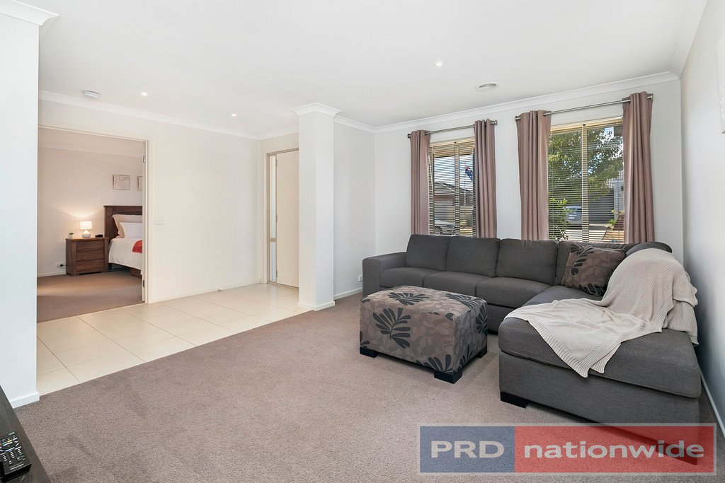 4 Moseley Street ALFREDTON 3