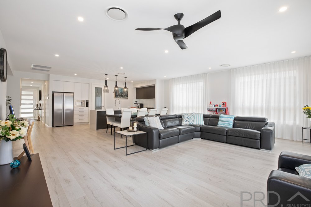 4 Mountain Street CHISHOLM 7
