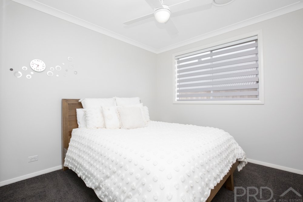 4 Mountain Street CHISHOLM 13