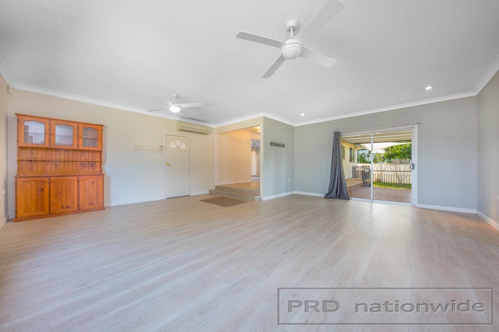 4 Mountbatten Close RUTHERFORD 4