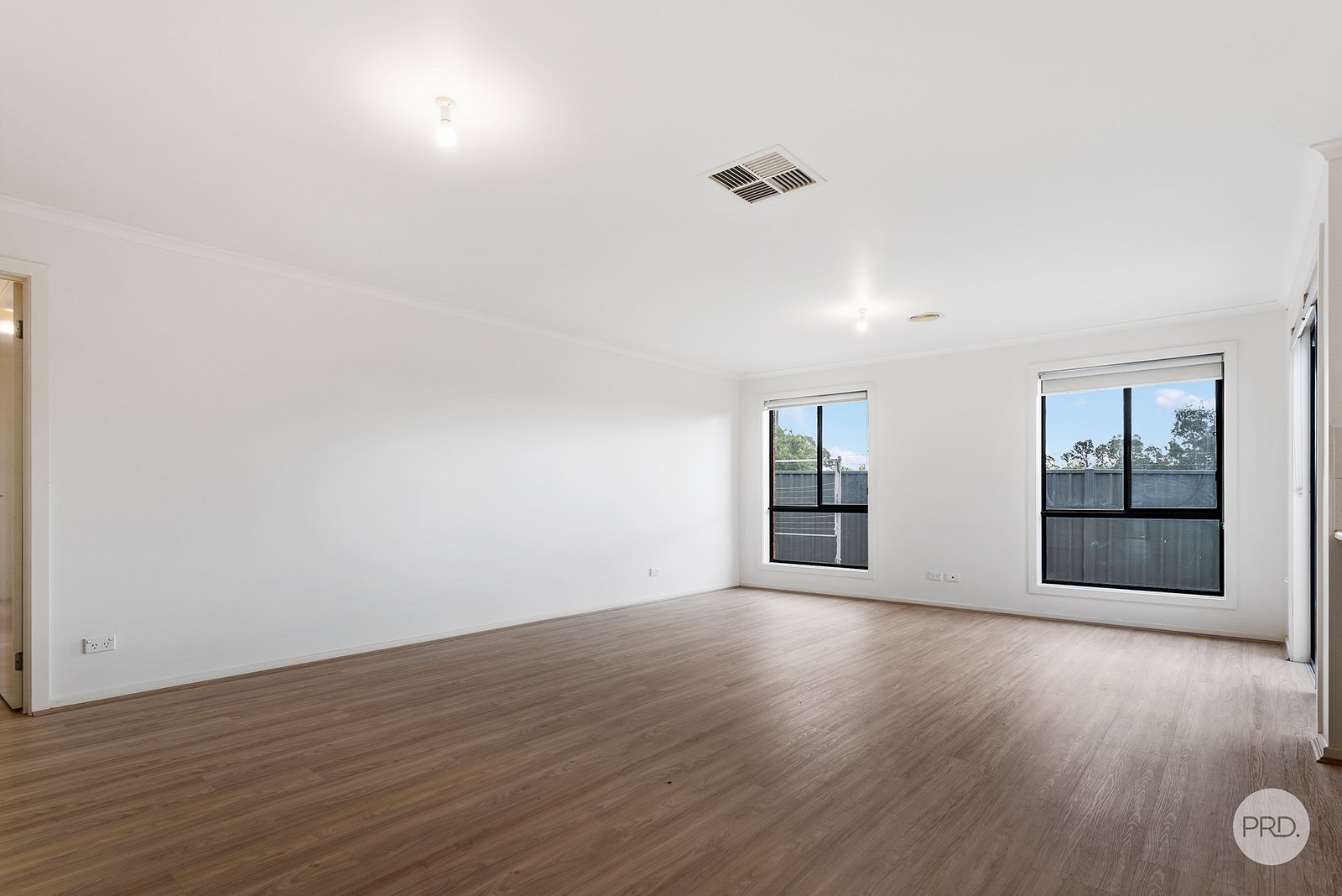 4 Mulberry Lane WHITE HILLS 2