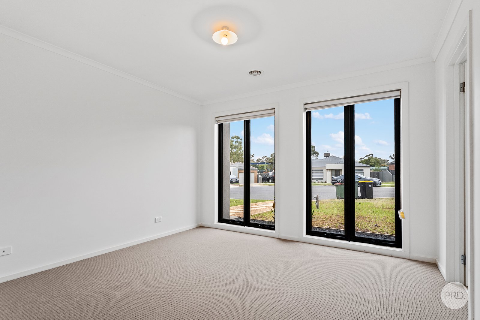 4 Mulberry Lane WHITE HILLS 5