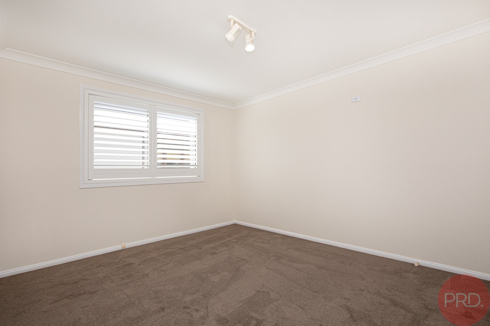 4 Mumford Avenue THORNTON 10