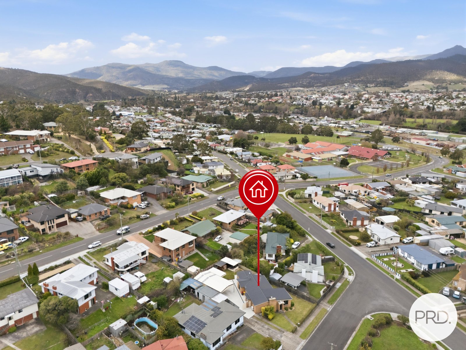 4 Murdoch Avenue NEW NORFOLK 32