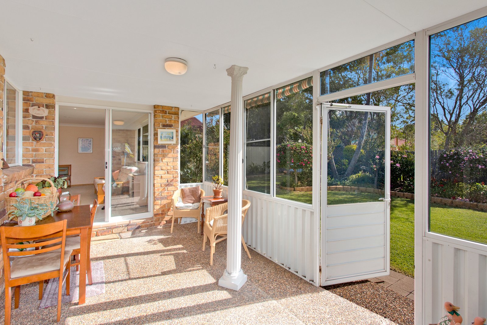 4 Murson Crescent NORTH HAVEN 11