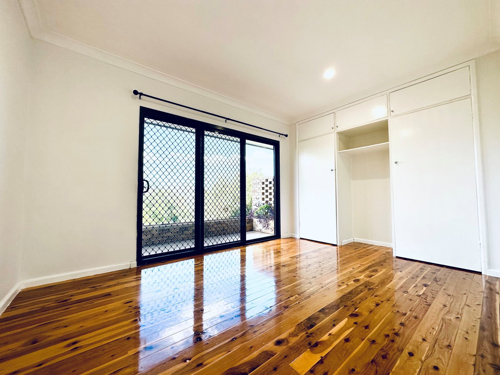 4 Myrene Avenue TAMWORTH 9