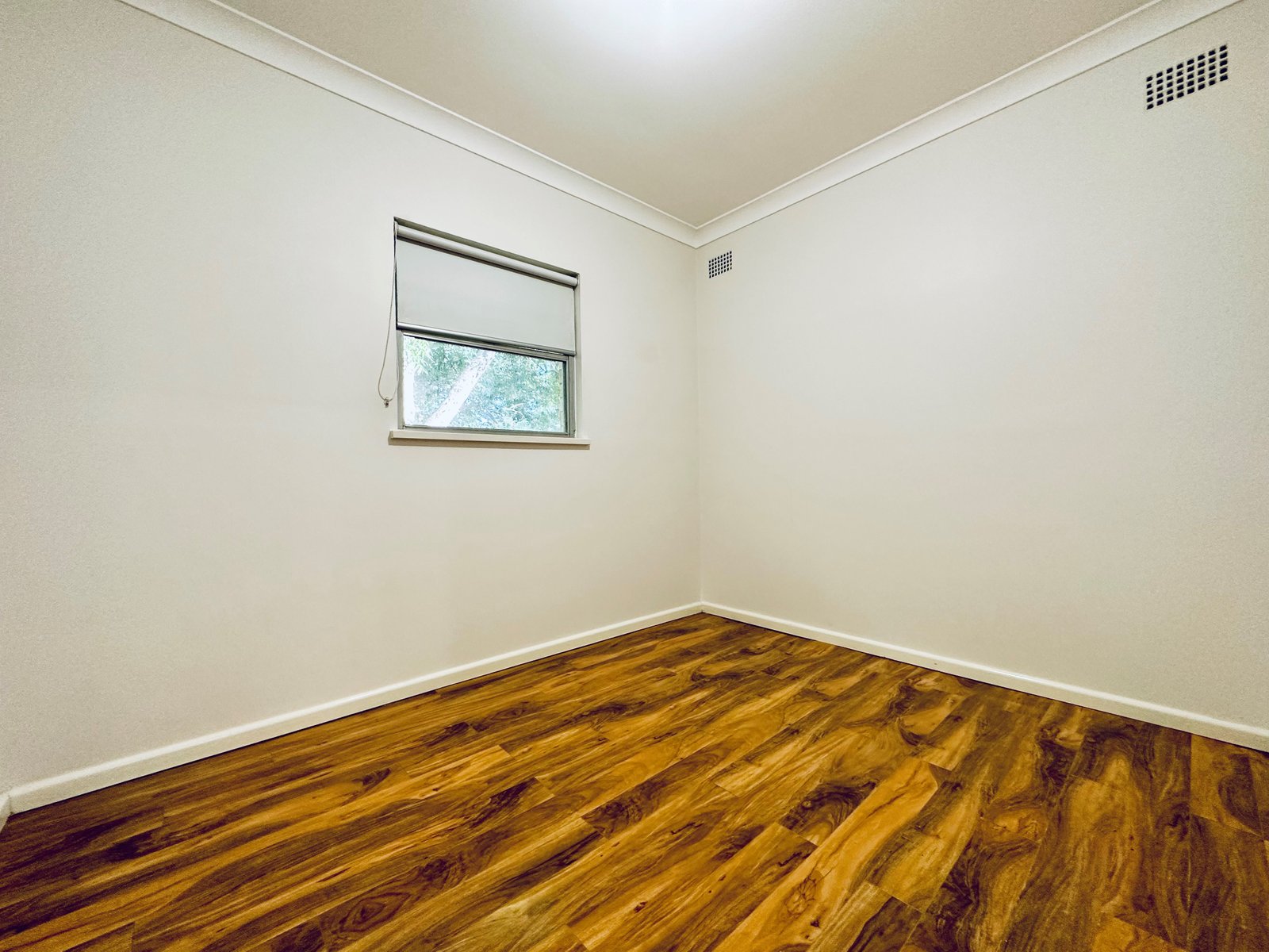 4 Myrene Avenue TAMWORTH 12