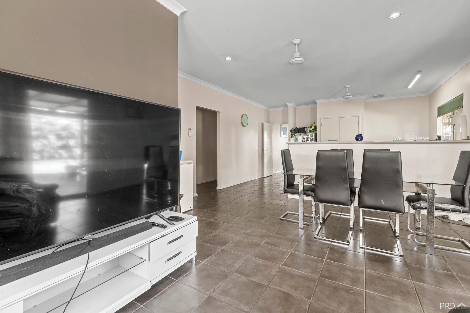 4 Nabarlek Street DJUGUN 3