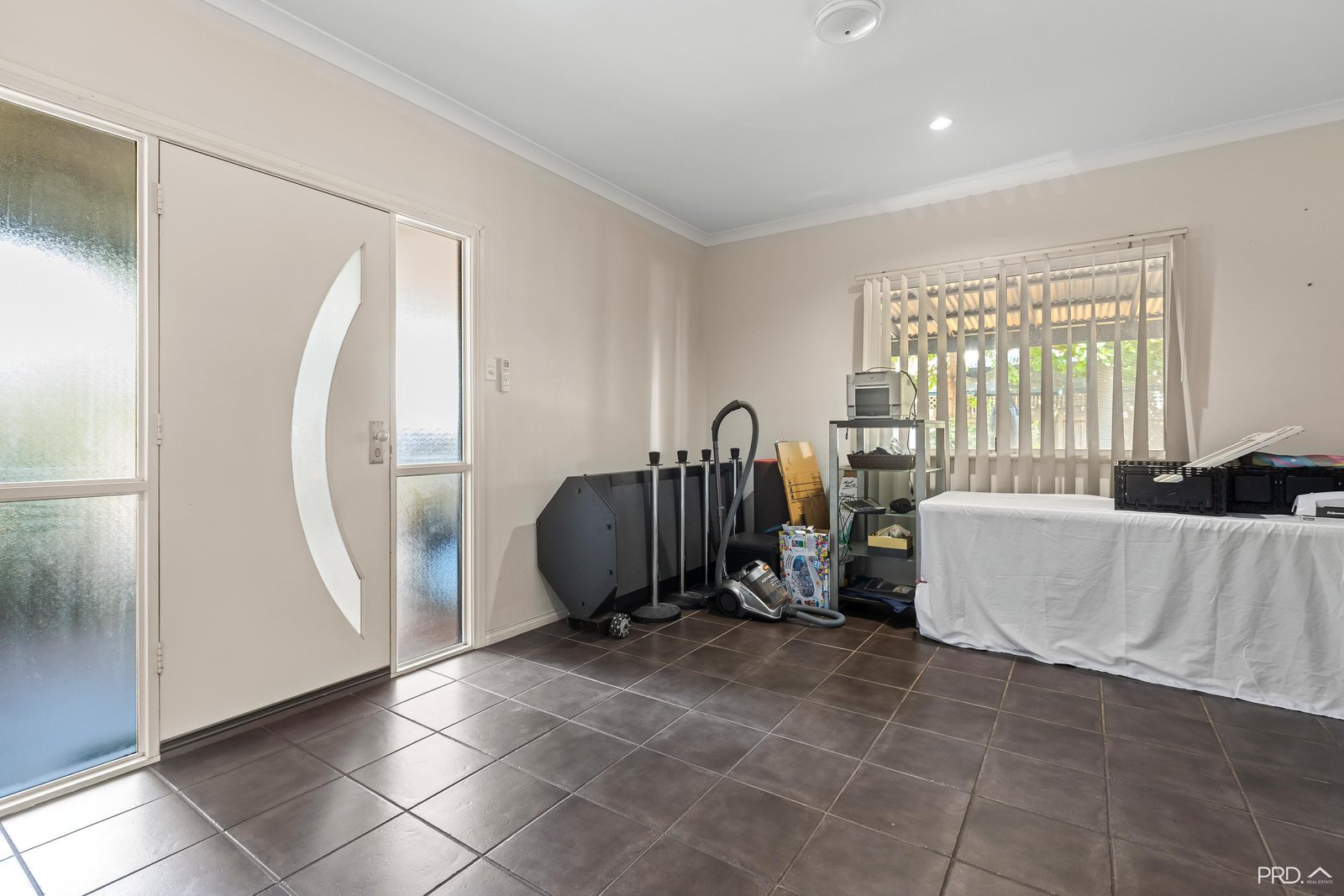 4 Nabarlek Street DJUGUN 12