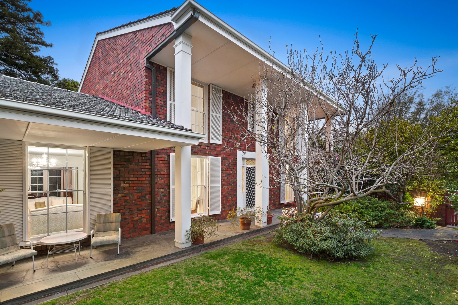 Real Estate and Property in 4 Nareeb Court, Toorak, VIC