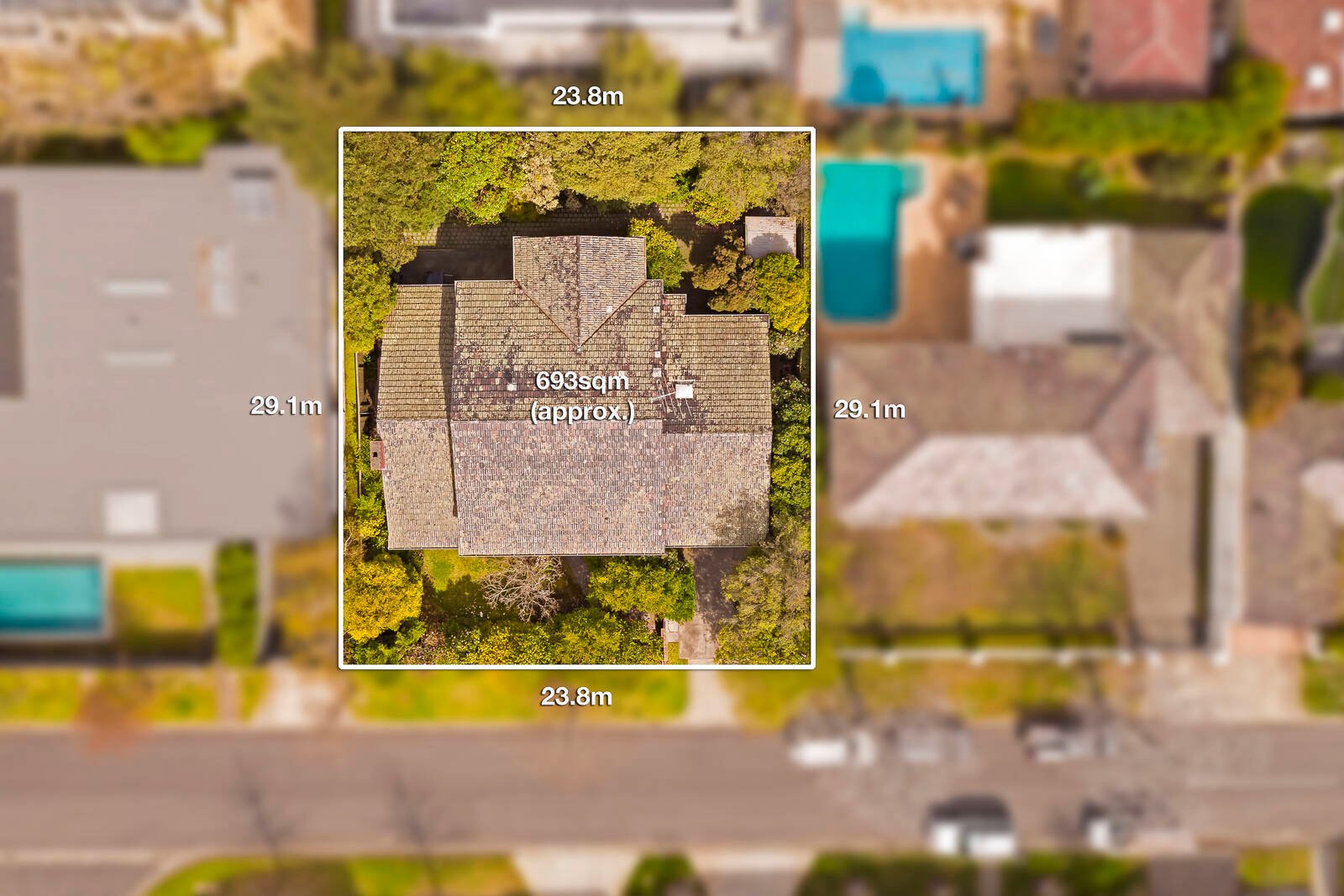 Real Estate and Property in 4 Nareeb Court, Toorak, VIC