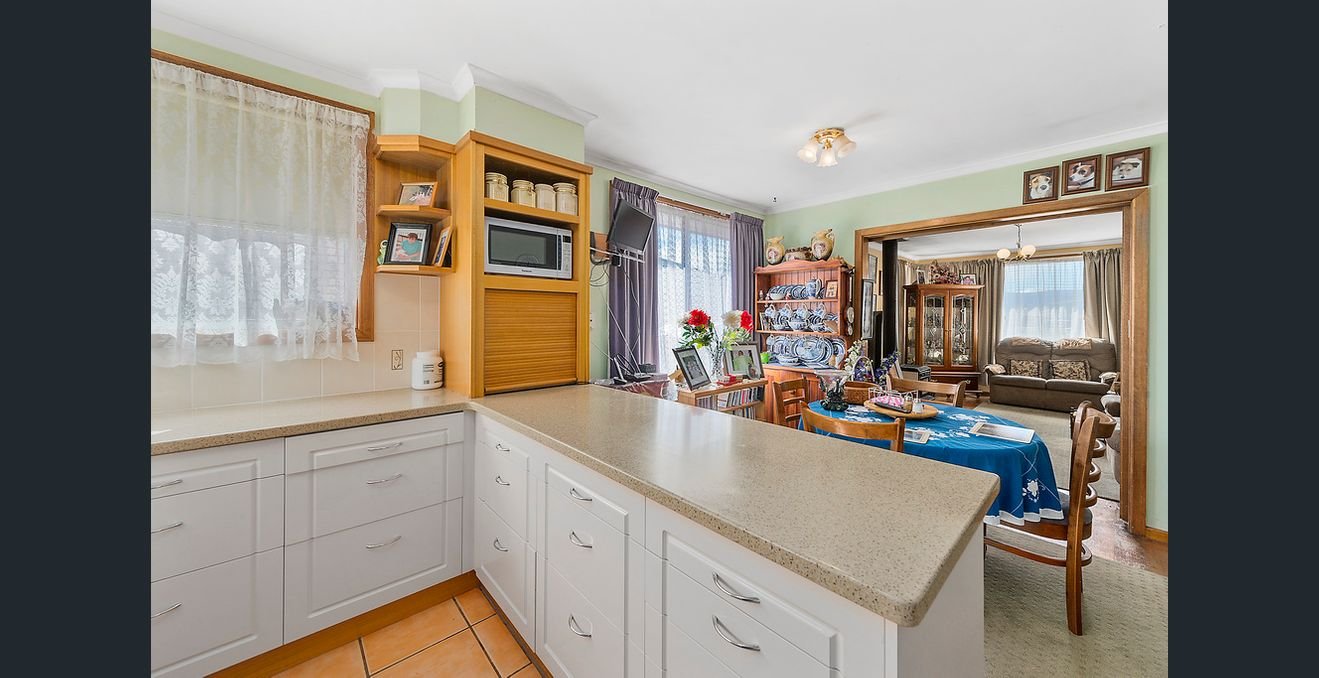 4 Narillan Street CLAREMONT 4