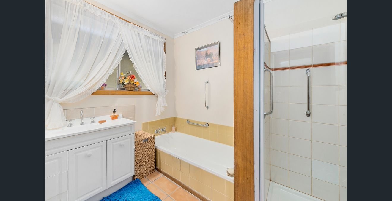 4 Narillan Street CLAREMONT 6