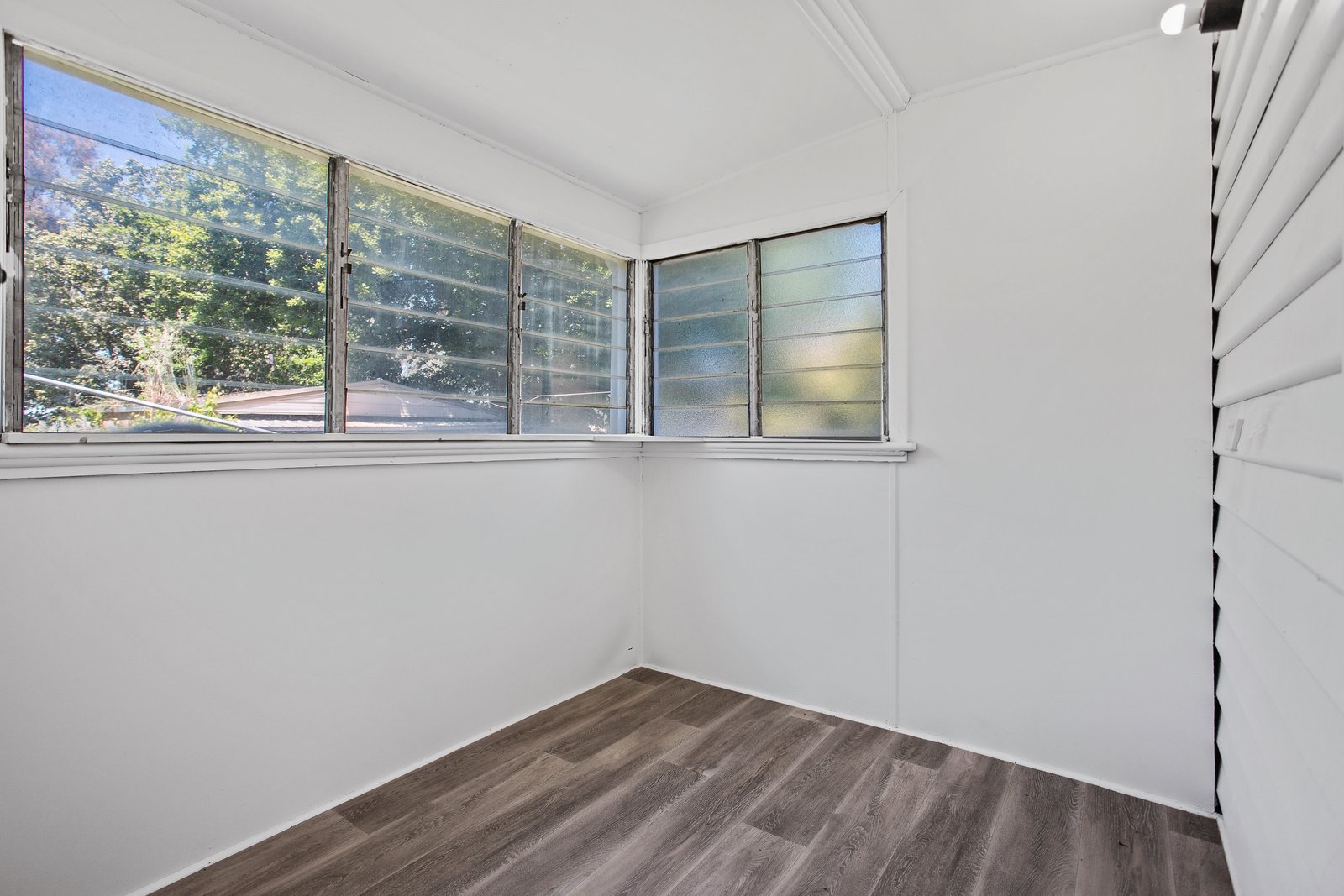 4 Neil Street KANGAROO FLAT 9